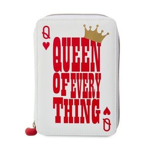 Disney Queen of Hearts Alice in Wonderland Pouch